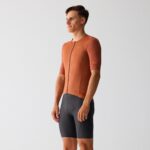 24-traveler-caramel-2