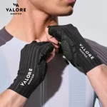 era-black-gloves-2